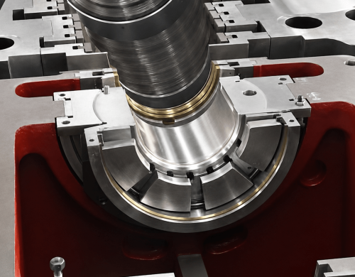 Steam turbine bearing housings and journal bearings