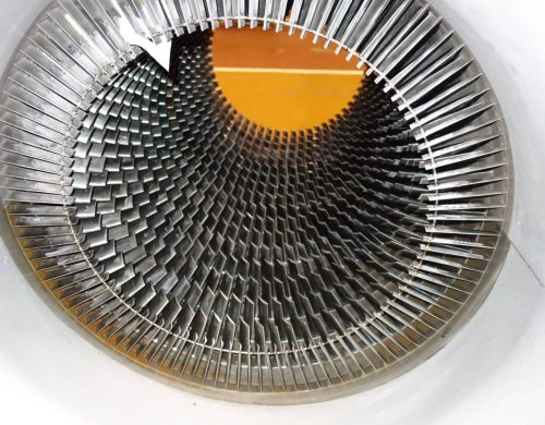 Gas turbine guide vanes and nozzle assemblies
