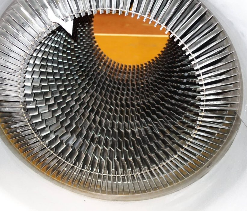 Gas turbine guide vanes and nozzle assemblies