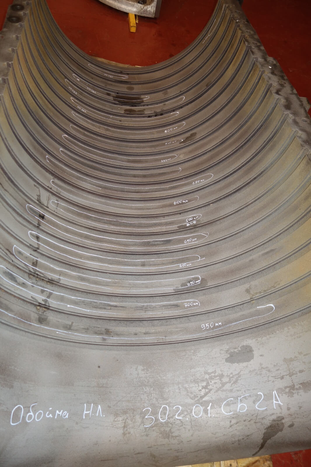 Gas turbine guide vanes and nozzle assemblies