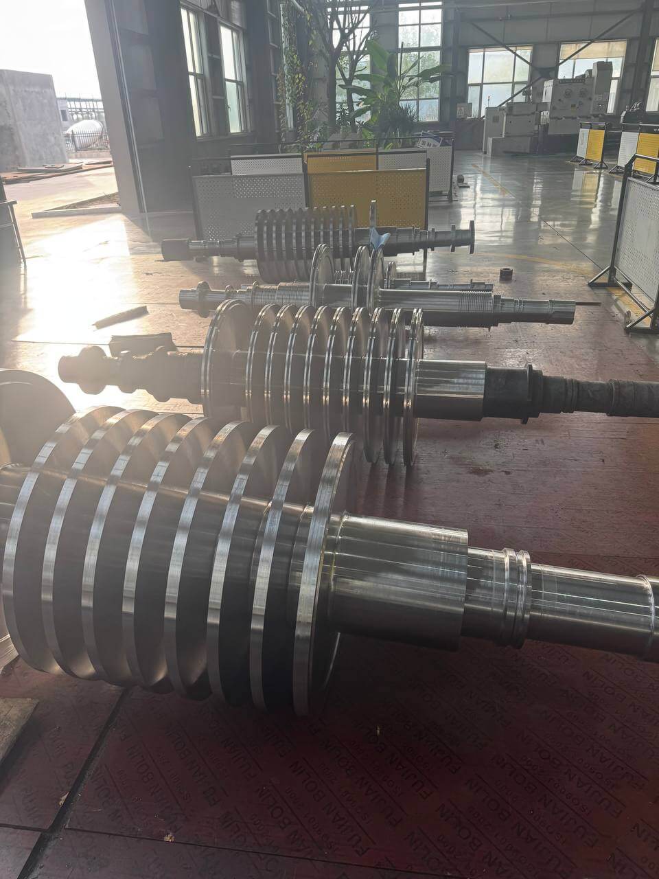Steam turbine rotors and couplings