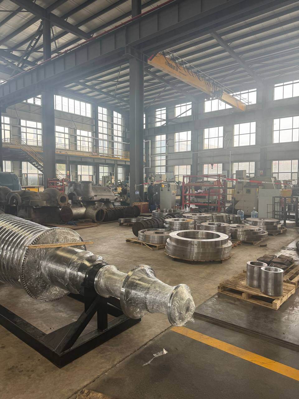 Steam turbine rotors and couplings