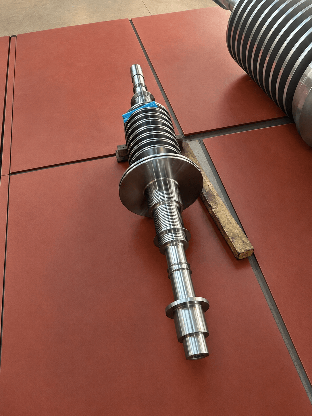 Steam turbine rotors and couplings