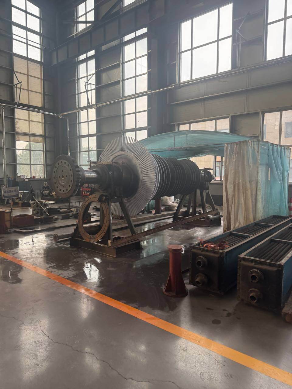 Steam turbine rotors and couplings