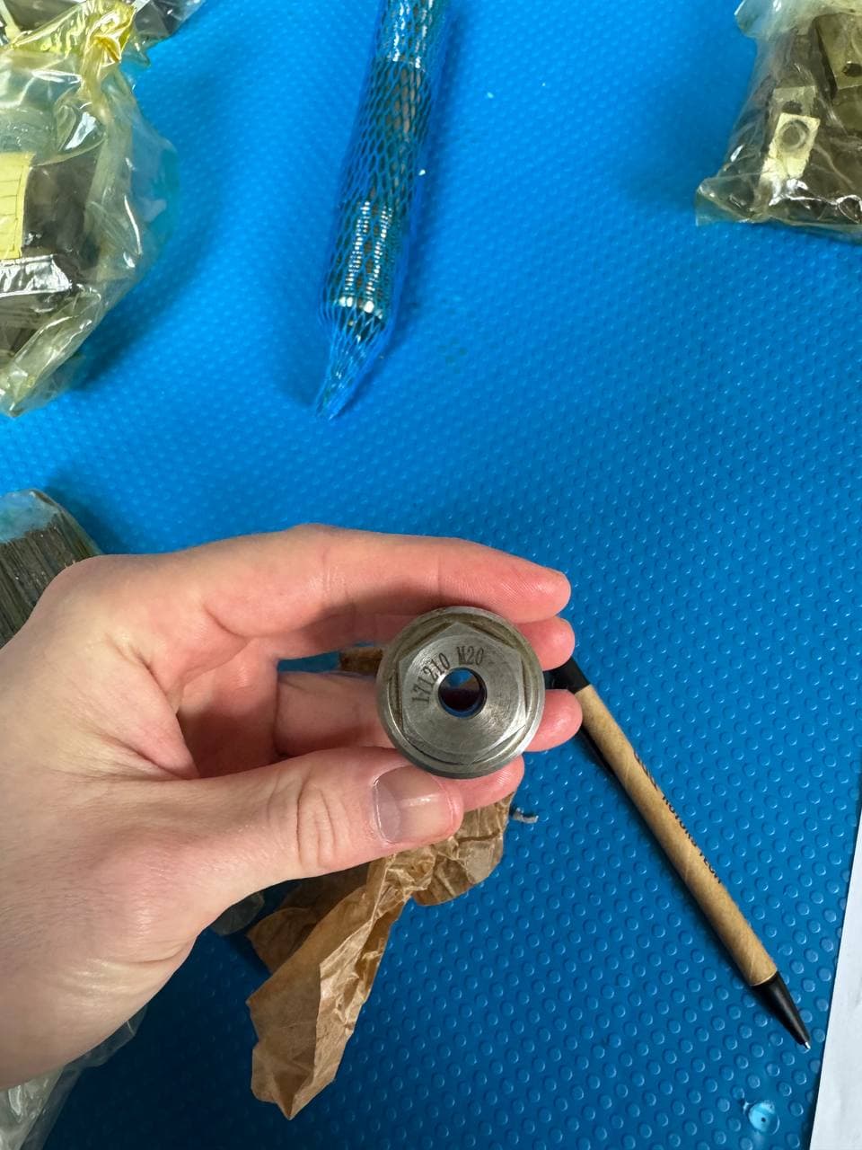 Steam turbine studs, nuts, and springs