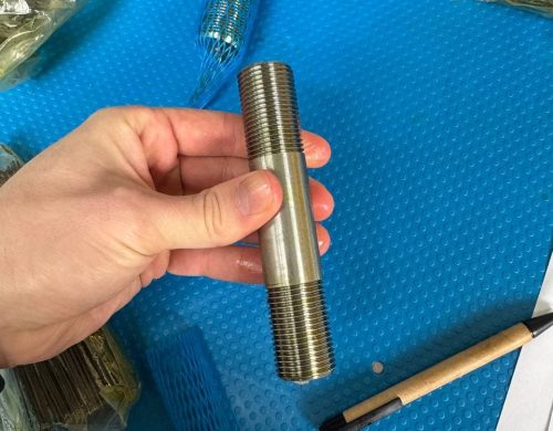 Steam turbine studs, nuts, and springs