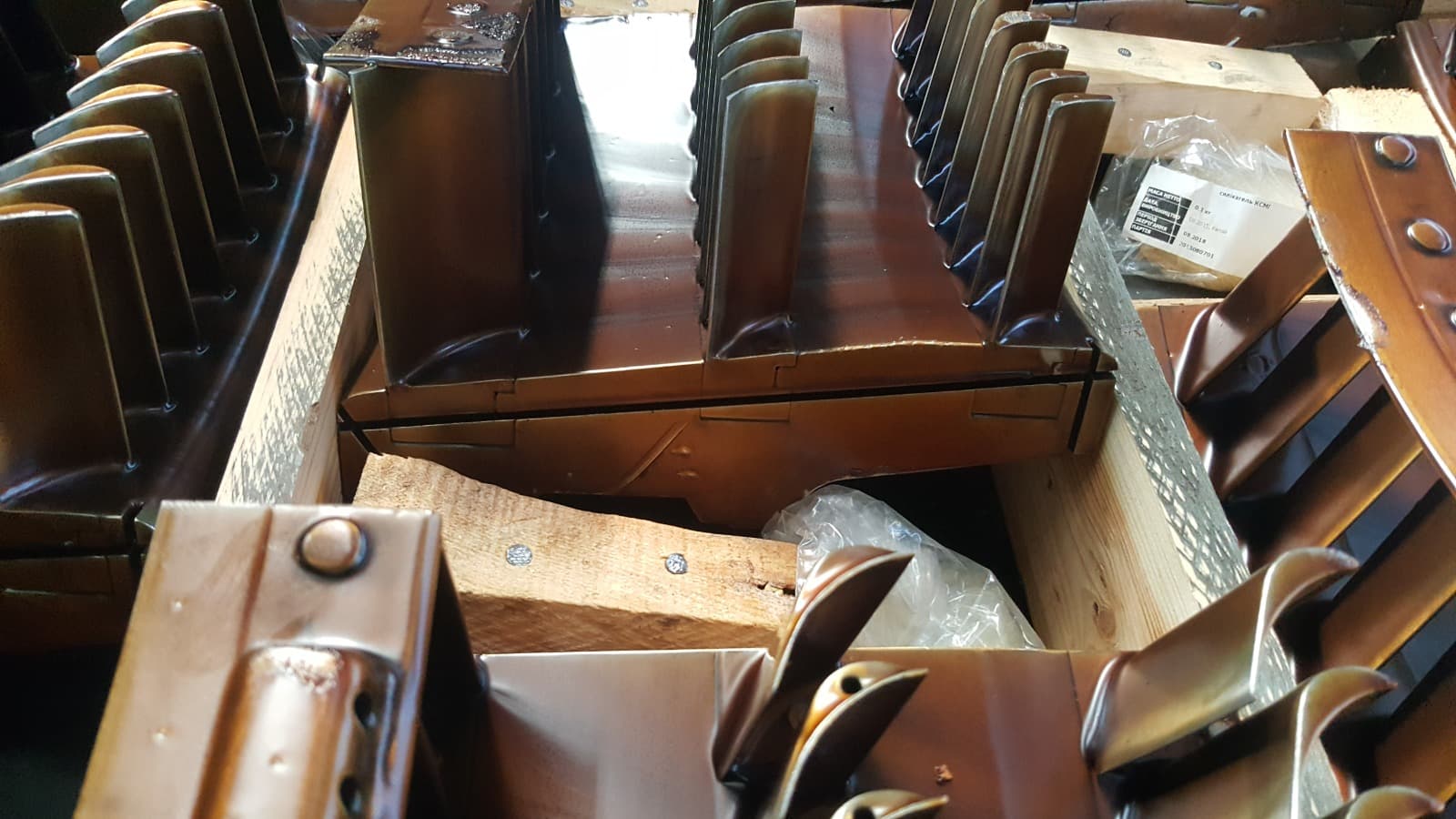 Gas turbine guide vanes and nozzle assemblies