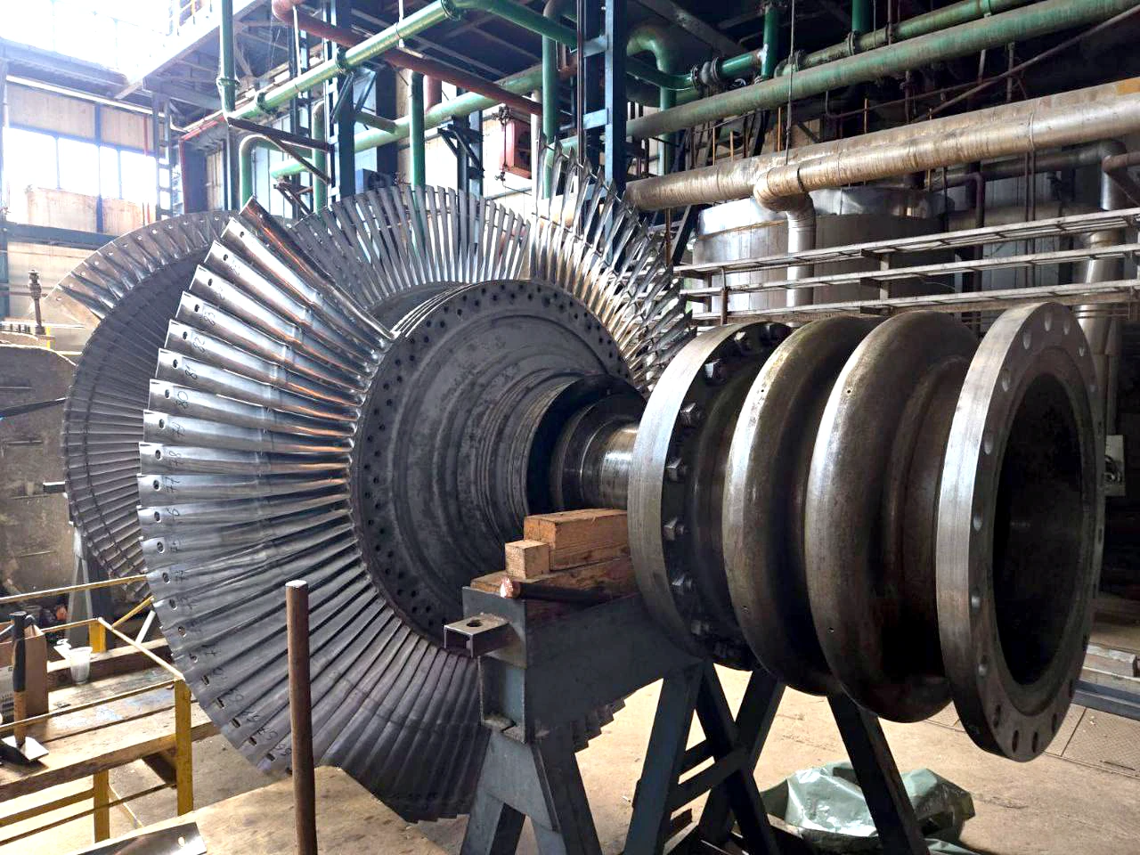 Supervised installation of the T-110/120-130-4 turbine at Novi Sad CHP Plant